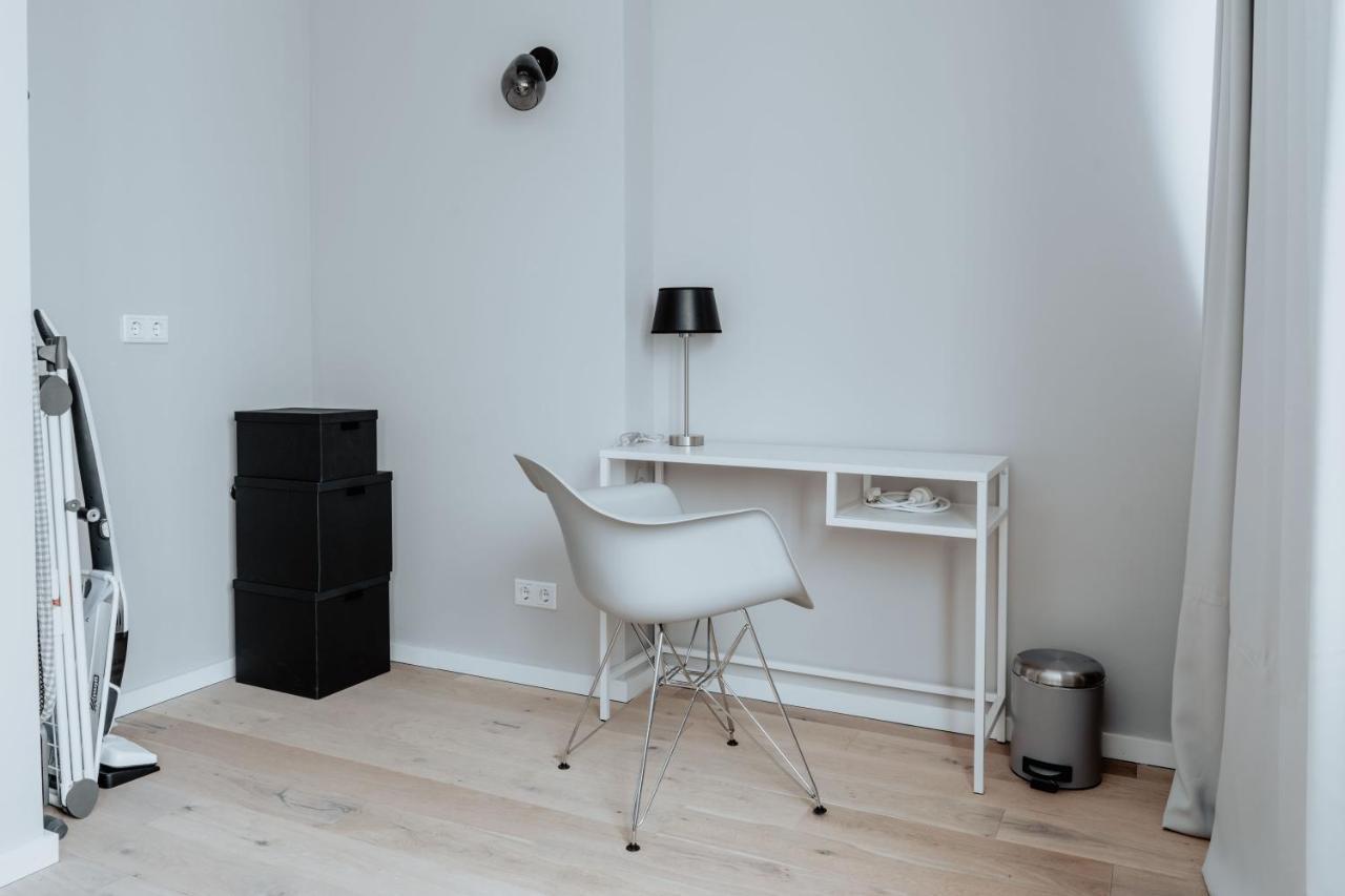 2-Zimmer City Apartment 57M² Mit King Size Bett Und Kueche มึนสเทอร์ ภายนอก รูปภาพ