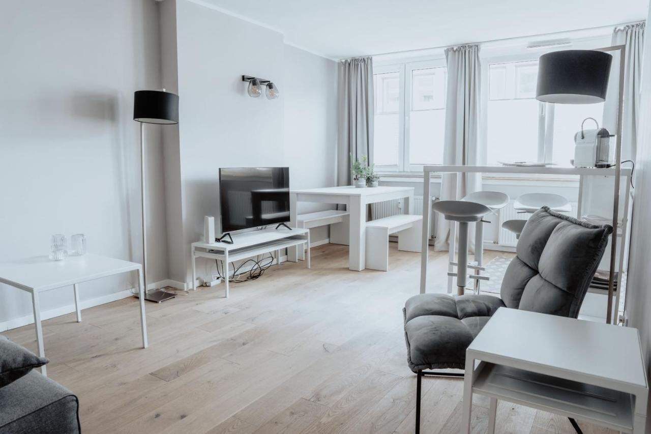 2-Zimmer City Apartment 57M² Mit King Size Bett Und Kueche มึนสเทอร์ ภายนอก รูปภาพ
